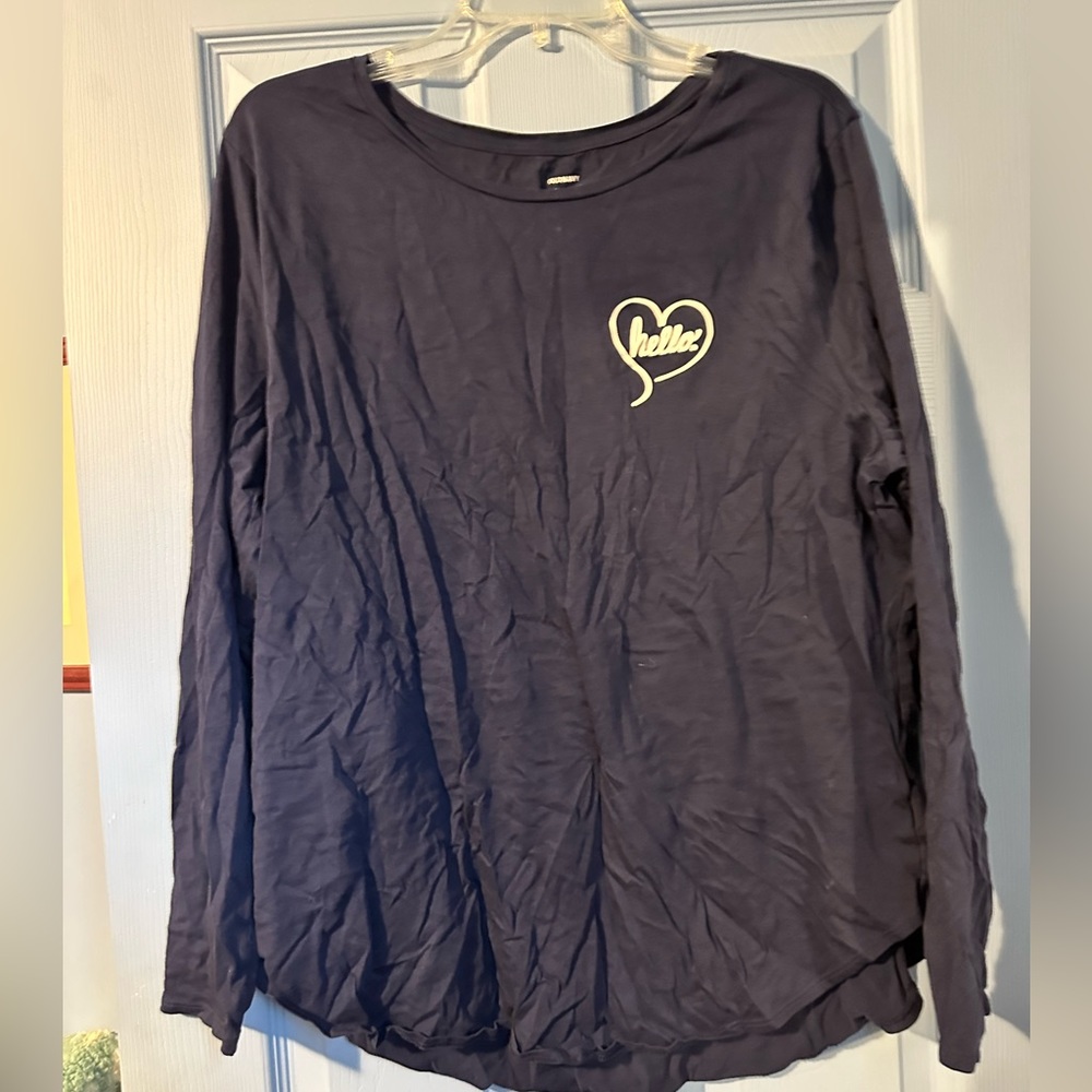 Old navy long sleeve